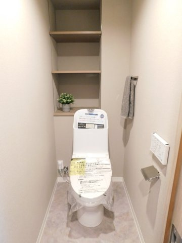 海部郡大治町大字堀之内字北二反畑の中古マンションのトイレ|◇トイレ◇　　トイレ新品交換　収納完備！　（２０２６年２月リノベーション済）
