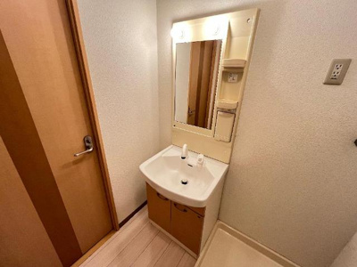 【洗面所】 | ディアベルジュ | 洗髪洗面化粧台