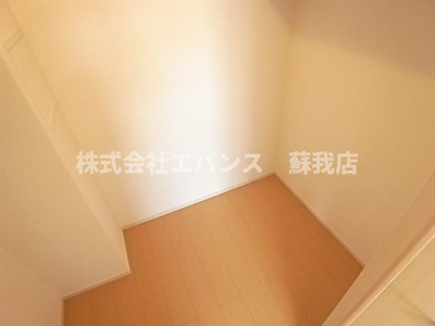 【収納】 | マーヴェラス葛城 | たっぷりとした収納スペースです