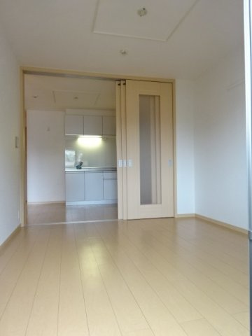 サンビトレス　Ⅱの居間・リビング|ゆったりとしたリビングです