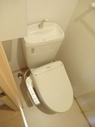 サンビトレス　Ⅱのトイレ|落ち着いたトイレです