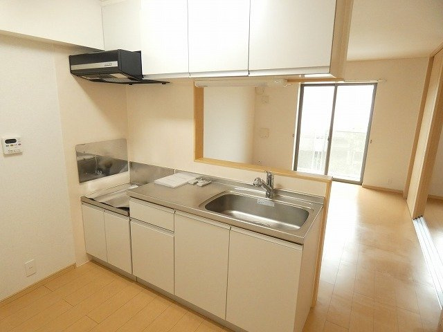 ルピナスＡのキッチン|きれいなキッチンです