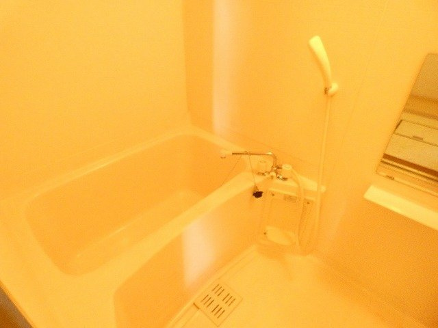 サンヴェールⅡの浴室|日々の暮らしに欠かせないお風呂です