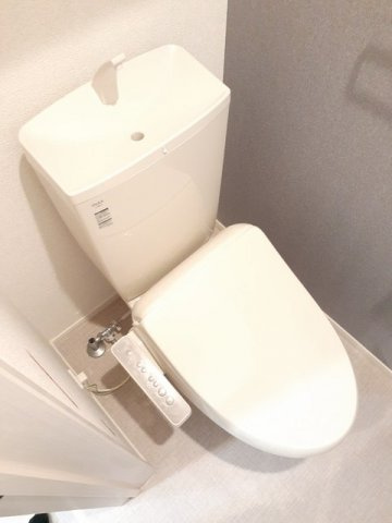チェリーブロッサムのトイレ|コンパクトで使いやすいトイレです