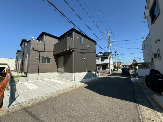 平塚市寺田縄新築戸建て　11期3号棟のトイレ|トイレもきれいです