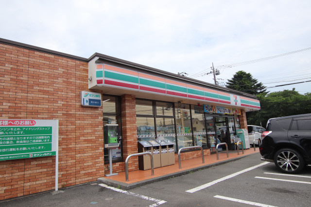 セブンイレブン 相模原城山川尻店まで800ｍ