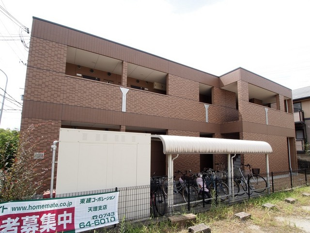 アーバンハイツ真美の外観