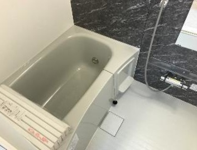 ルナピアッツァ参番館の浴室
