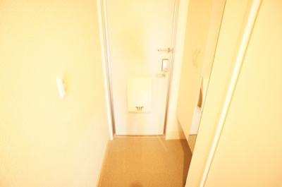 【玄関】 | グランベールＢ | ※別号室参考写真です ※現況優先