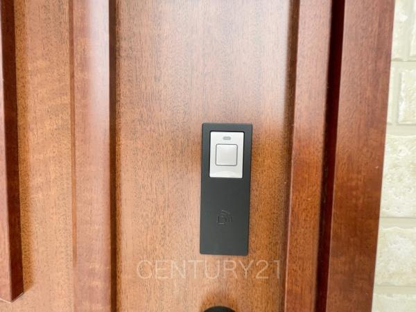 甘楽金井第2 2号棟の玄関|スマートキー付き玄関ドア