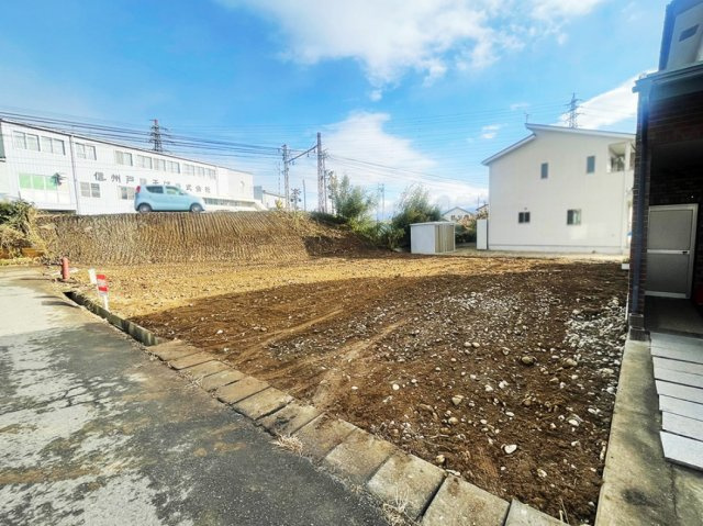 長野市吉田4丁目　土地の外観|現況は更地で解体費用などが抑えられます。