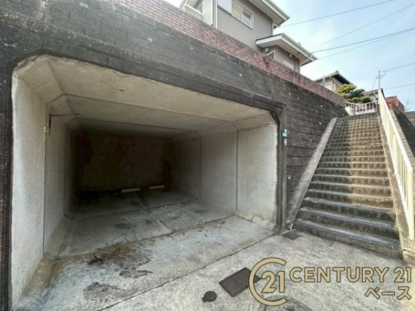 北葛城郡王寺町太子１丁目　一戸建の駐車場|■現地撮影写真■こちらは現地駐車スペースです！
