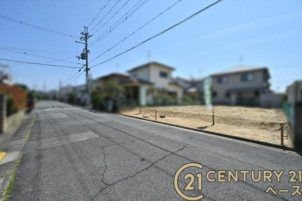 桜井市大福　建築条件なし土地の前面道路含む現地写真|■現地撮影写真■前面道路約６ｍでお車の出し入れも楽々！