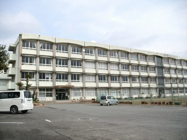【周辺】 | Ｖｉｌｌａ鶴島Ｂ | 南部中学校まで1300m