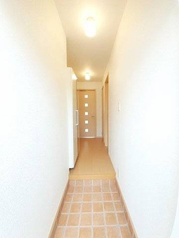 【玄関】 | Ｖｉｌｌａ鶴島Ｂ