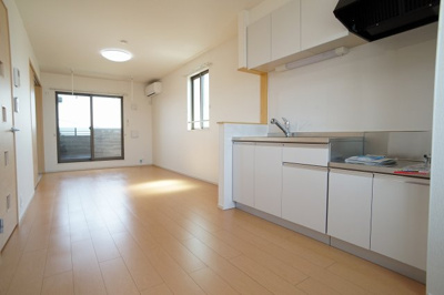 【居間・リビング】 | マーヴェラス葛城