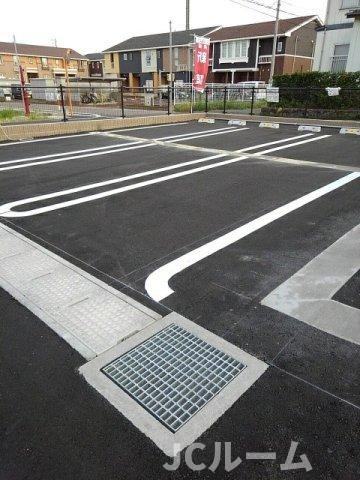 アベニールⅠの駐車場