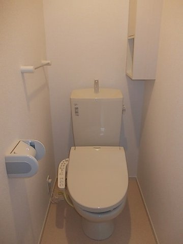 サンヴェルジュⅠのトイレ