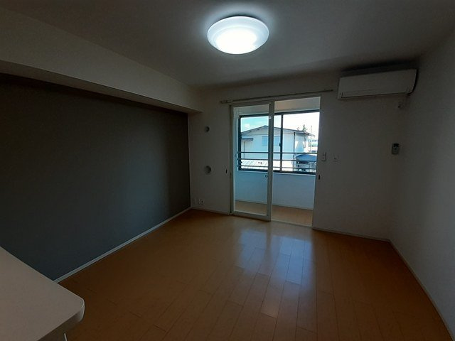 メゾン早坂　弐番館の居間・リビング