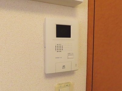 レオパレスリヴェールのその他|モニター付きインターホンあり