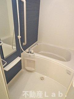 メゾン・ド・エフの浴室