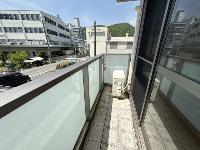 シャーメゾン青山北のバルコニー