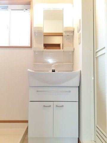 グランツ広の洗面所|忙しい朝には欠かせない洗面所です