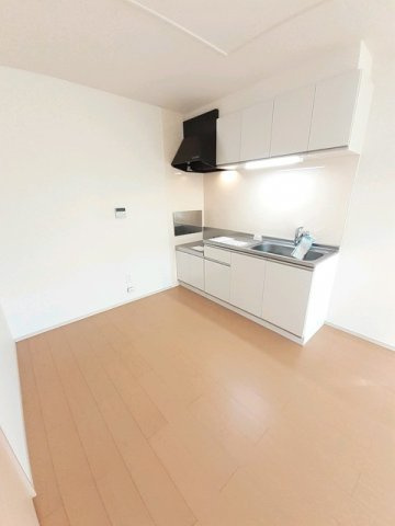 ティ・シュティル　Ⅲ番館のキッチン|使いやすいキッチンです