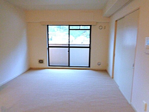 ライオンズマンション西霞町の居間・リビング|リビング・ダイニング　※2023年4月撮影