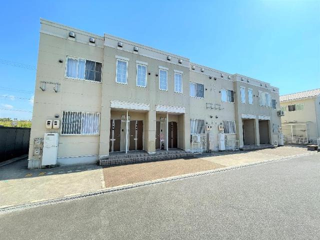 エヌリードの外観