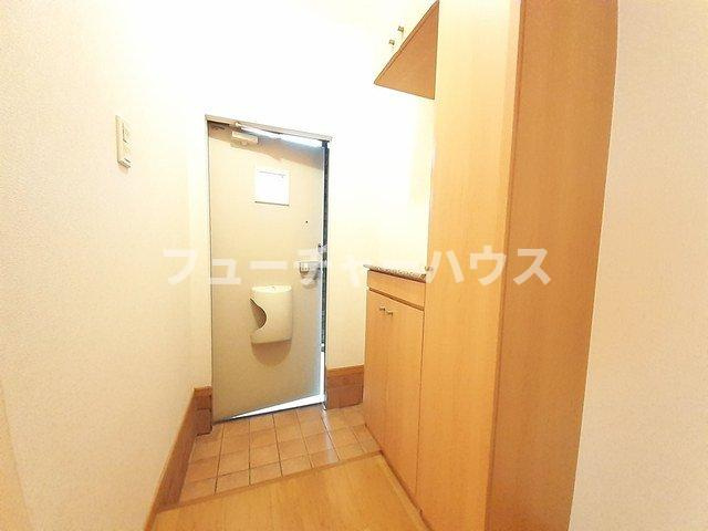 サニープラシードＢの玄関