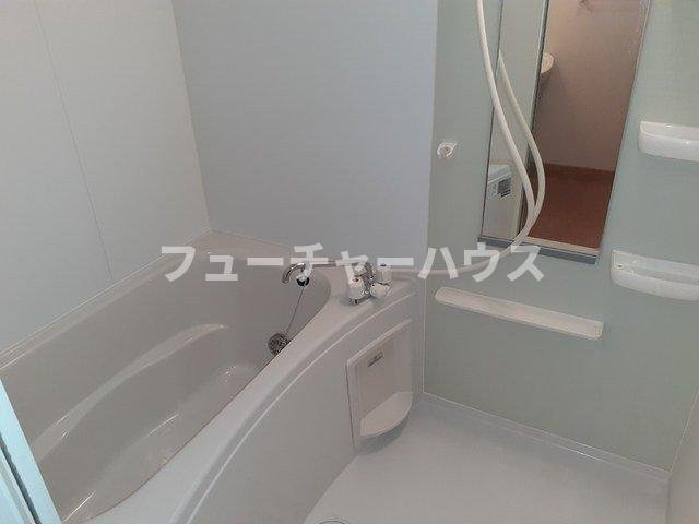 サニープラシードＢの浴室