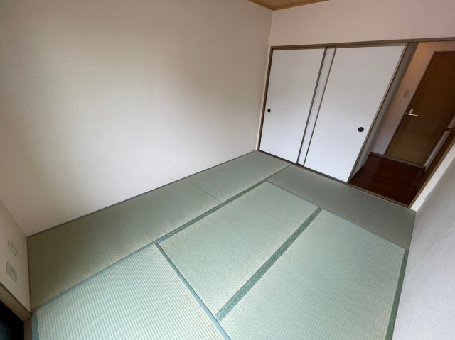 プレステージ芦屋C棟の和室