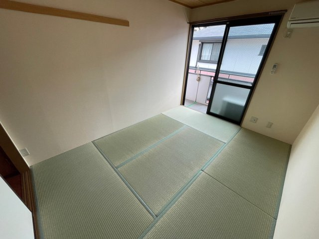 プレステージ芦屋C棟の和室