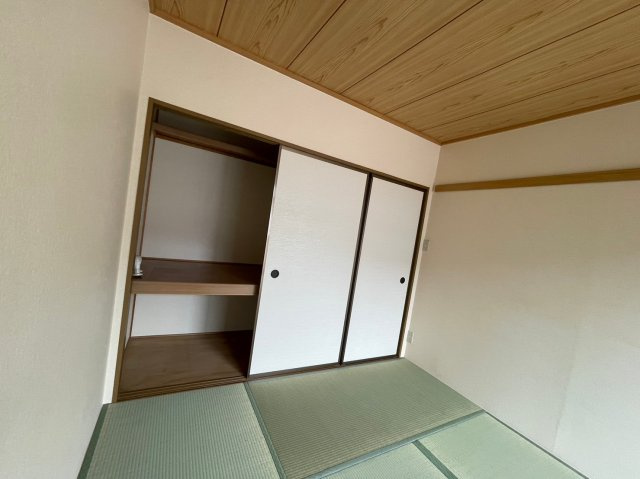 プレステージ芦屋C棟の収納