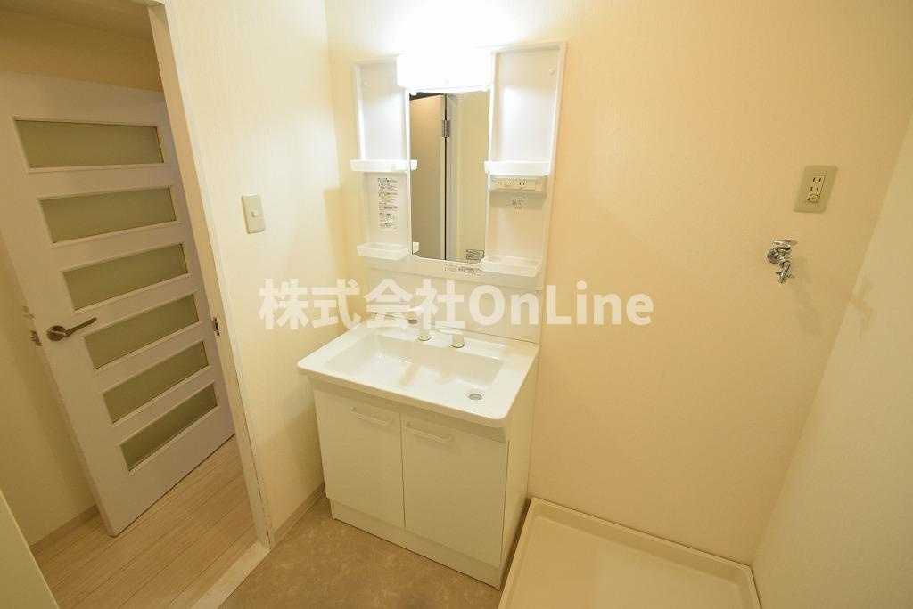 ライラック上本町の独立洗面台