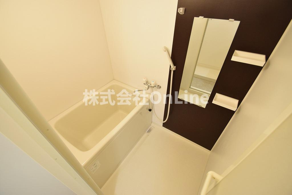 ライラック上本町の浴室