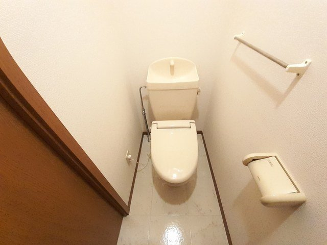 コーポ石川　Ａのトイレ|清潔感のあるトイレです
