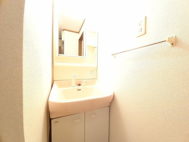 コーポ石川　Ａの洗面所|使いやすい洗面所です