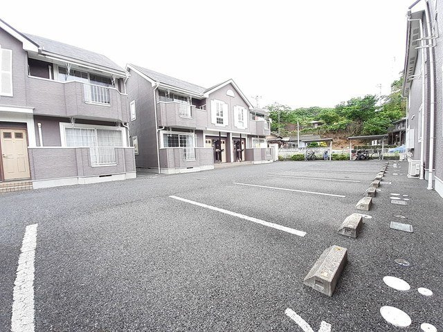 コーポ石川　Ａの駐車場|駐車場完備です
