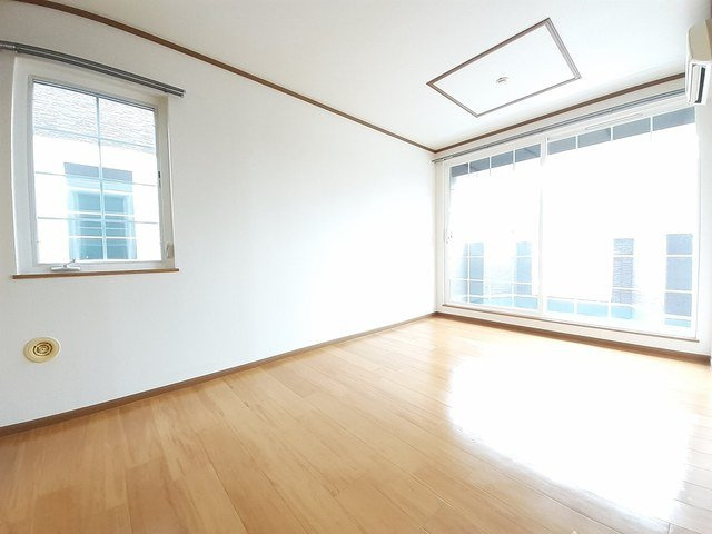 コーポ石川　Ａの居間・リビング|ゆったりとしたリビングです