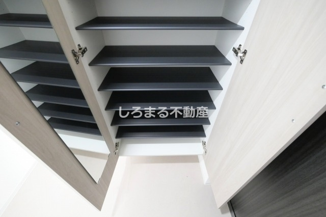 アルティザ南堀江の収納