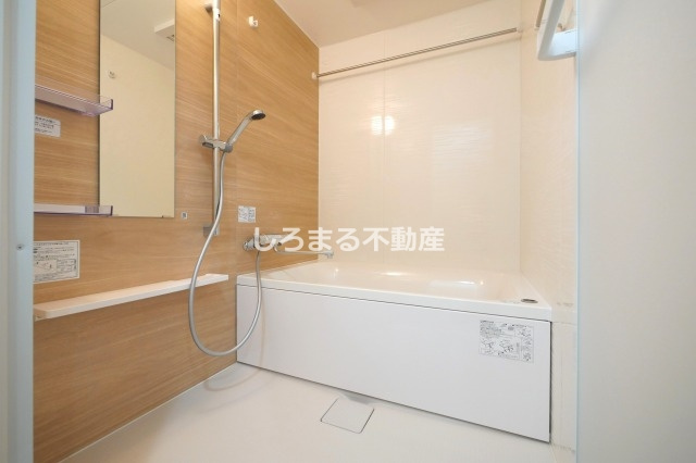 アルティザ南堀江の浴室