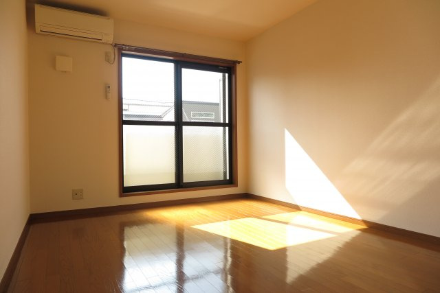 ラフィーネ住之江の居間・リビング