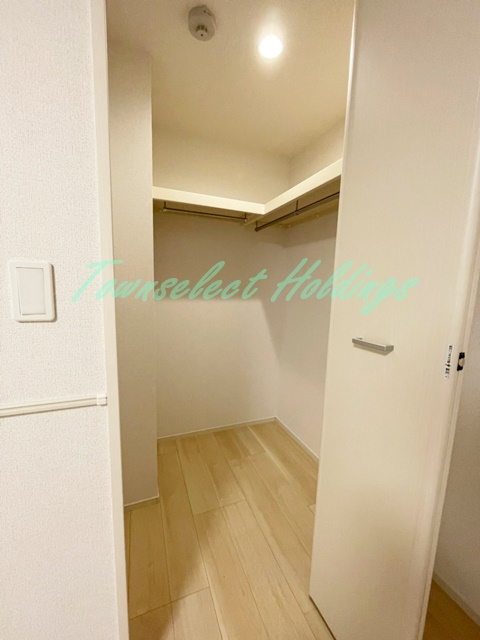 藤沢市城南１丁目の賃貸マンションの収納
