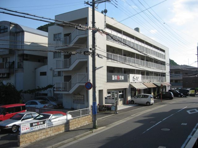 谷上ハイツの外観|おしゃれな外観です