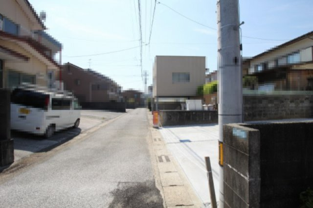 一宮中町　【特別価格】　新築戸建　⑨　　の前面道路含む現地写真|南側　公道　4.0ｍ　接面　7.2ｍ