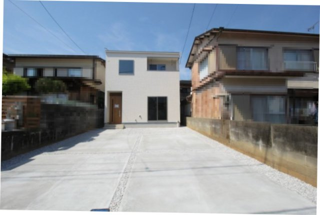 一宮中町　【特別価格】　新築戸建　⑨　　の外観|土地面積　152.61㎡（約46.16坪）建物面積　95.90㎡（約29.00坪）