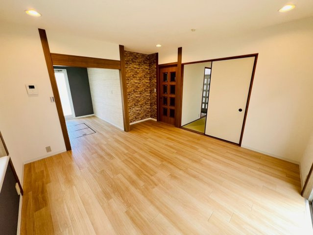 東白川台4丁目貸家の居間・リビング