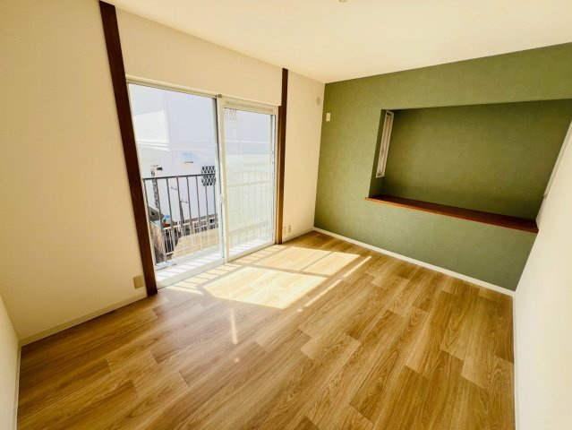 東白川台4丁目貸家の洋室